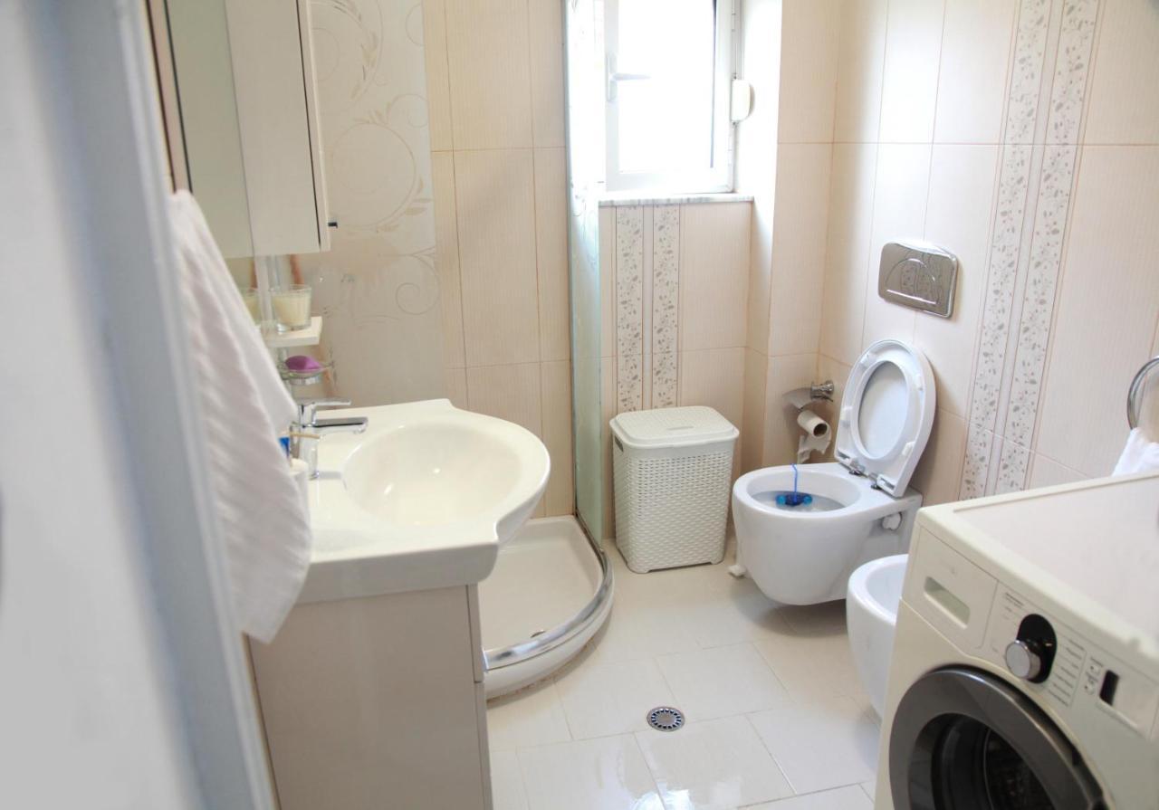 Cozy Central Apartment تيرانا المظهر الخارجي الصورة