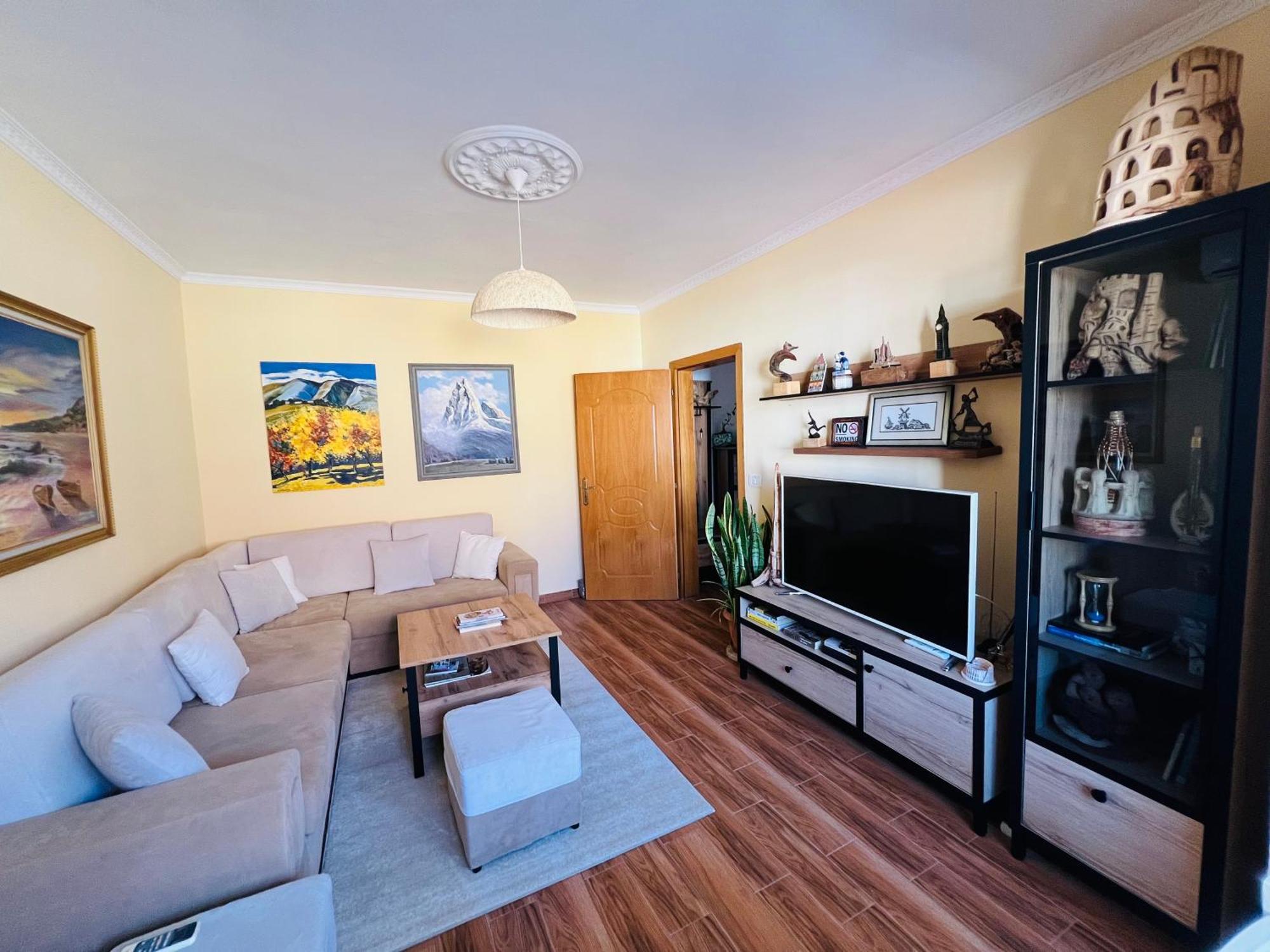 Cozy Central Apartment تيرانا المظهر الخارجي الصورة